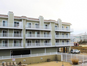 LUC 2Bed Bayside Condo
